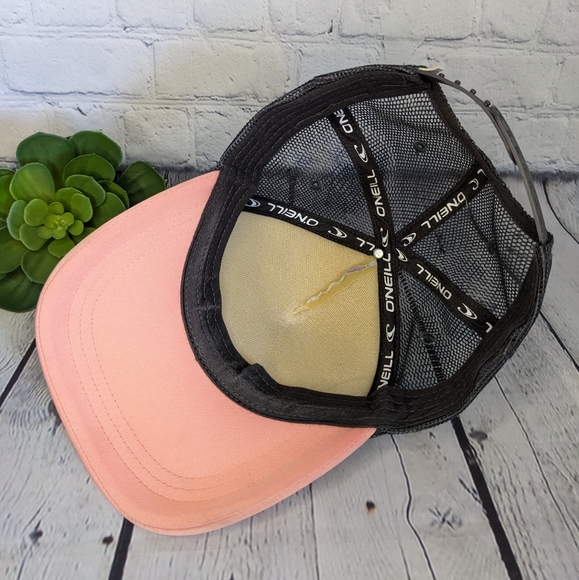 O'NEILL Snapback Trucker Hat - Picture 2 of 6